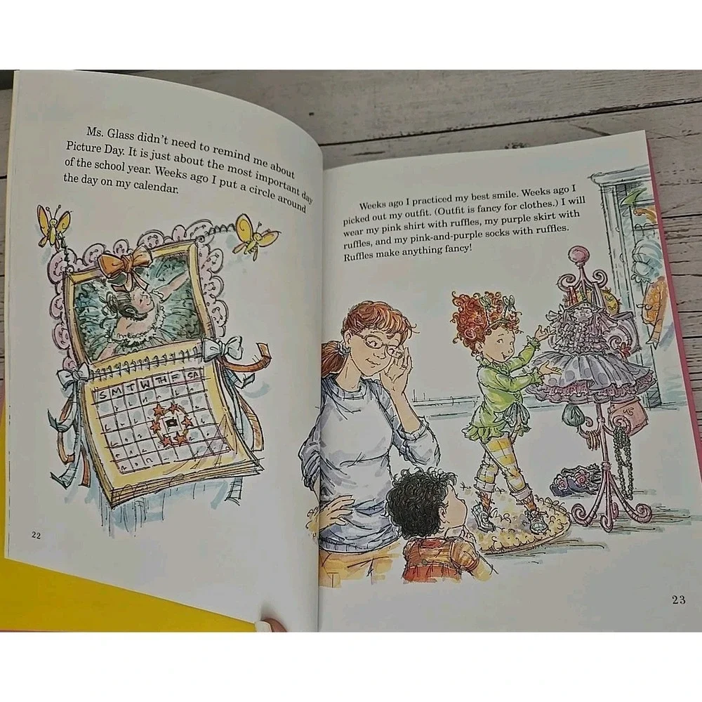 Fancy Nancy 5-Minute Stories by Jane O'Connor Hardcover Book 12 Stories in‎ One